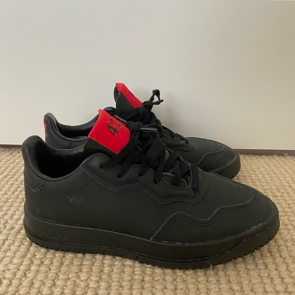 Adidas Consortium 424 SC première sneakers
